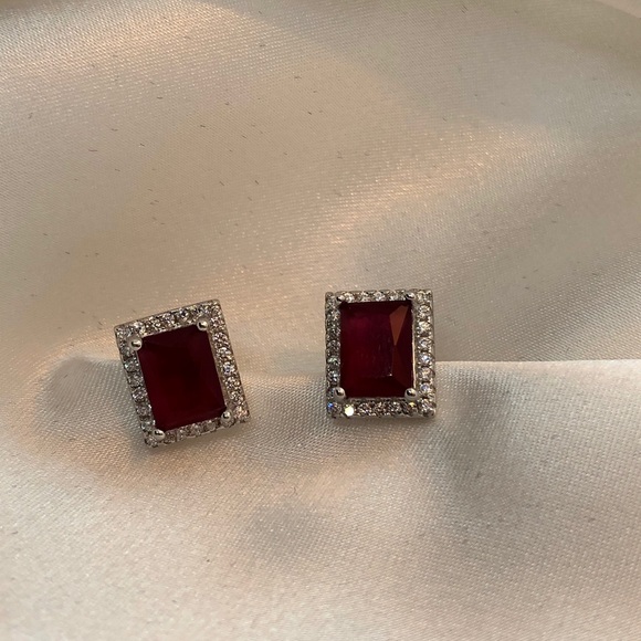 HOST PICK🏅925 STERLING SILVER EMERALD CUT RUBY CZ SET - Picture 5 of 10